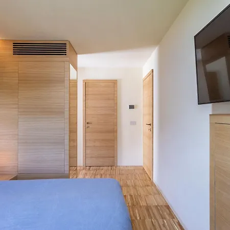 Apartment Elena By Interhome *